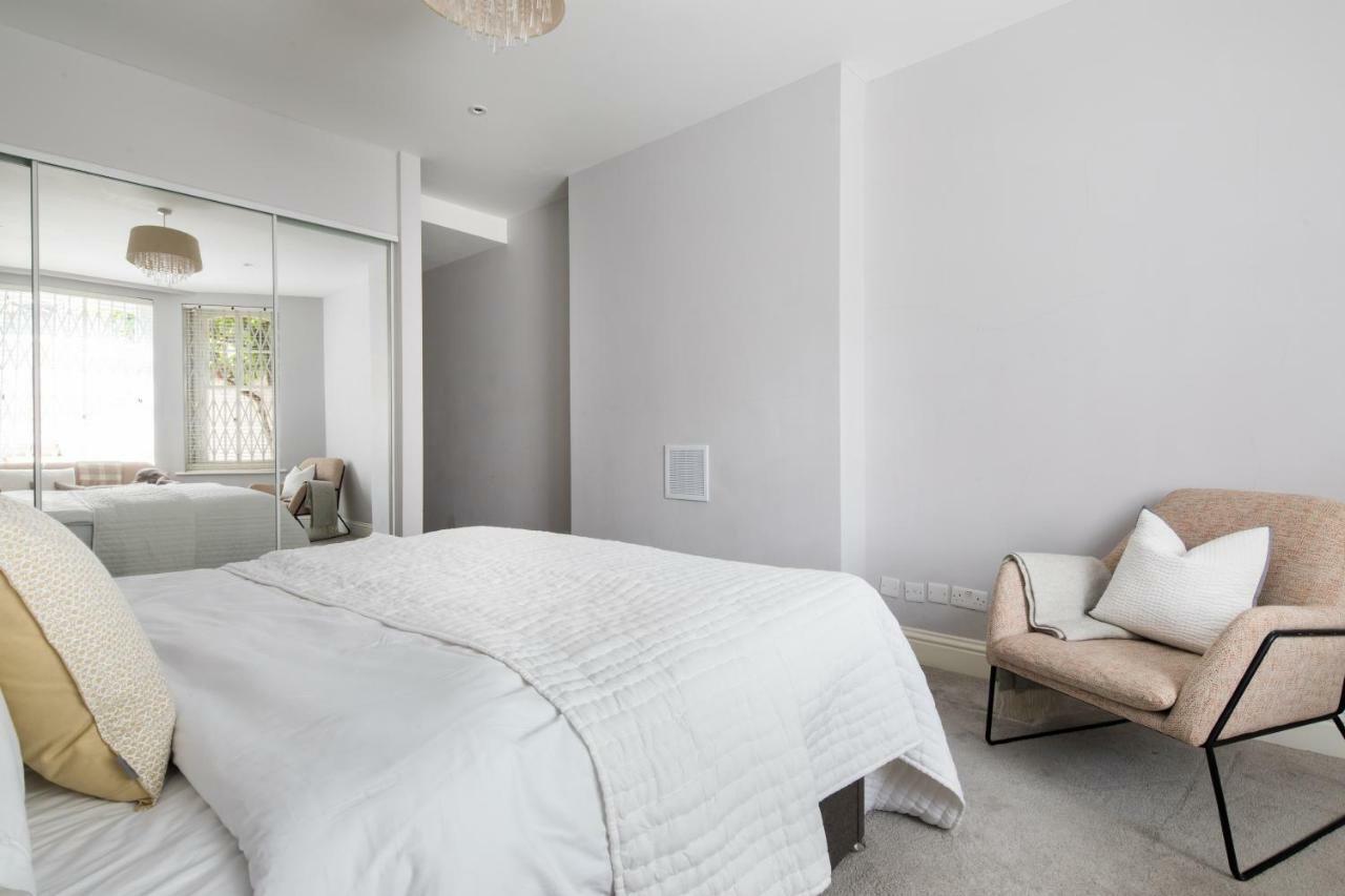 Kensington Court By Lime Street Apartment London Exterior photo