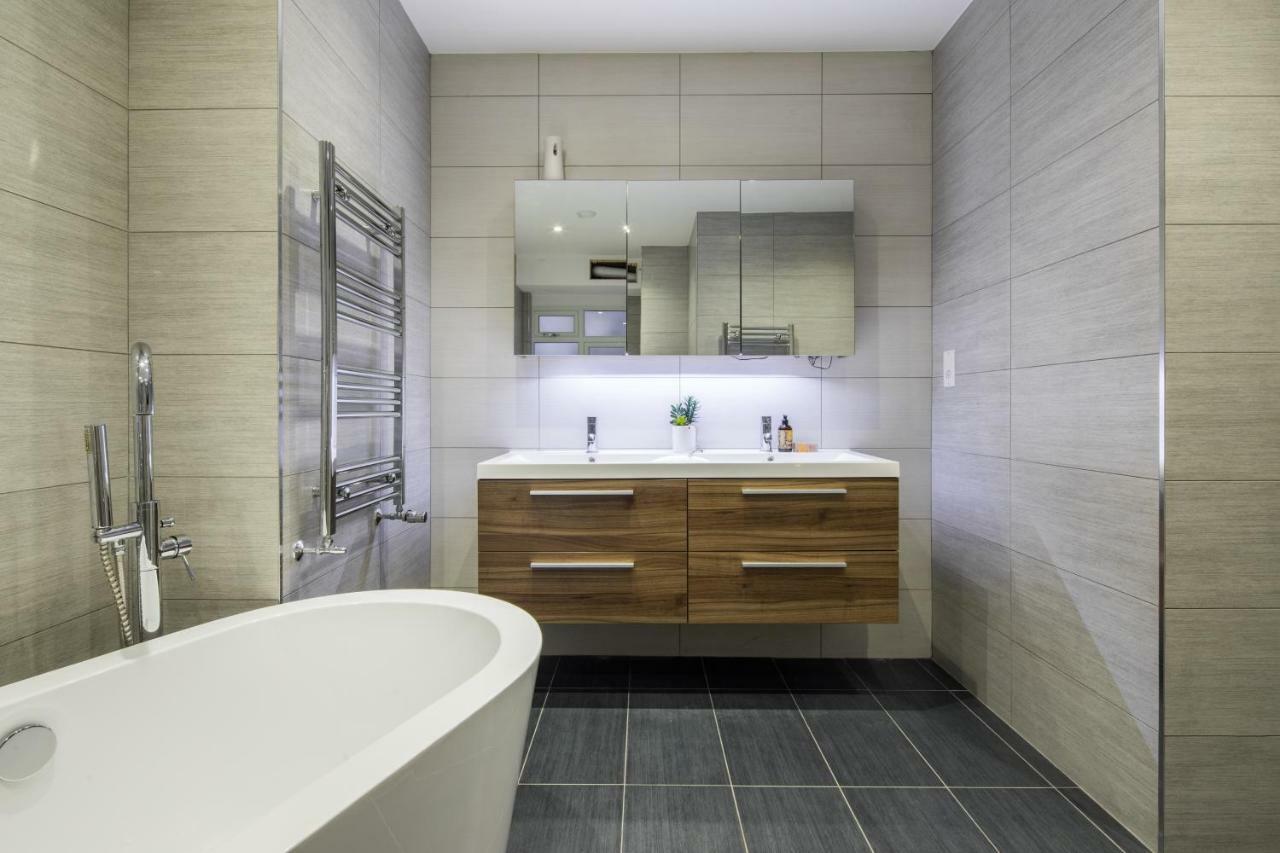 Kensington Court By Lime Street Apartment London Exterior photo