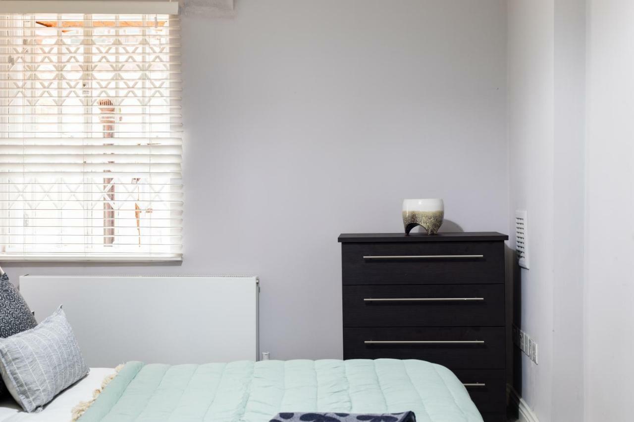 Kensington Court By Lime Street Apartment London Exterior photo